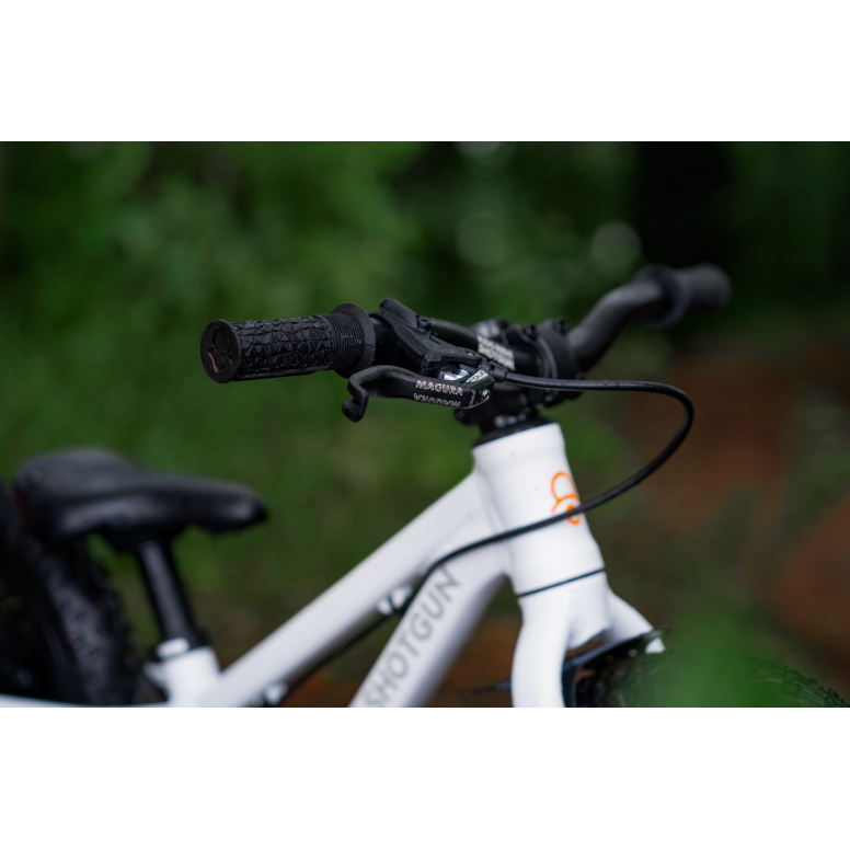 KIDS RIDE SHOTGUN Dirt Hero 12" w/ Brake